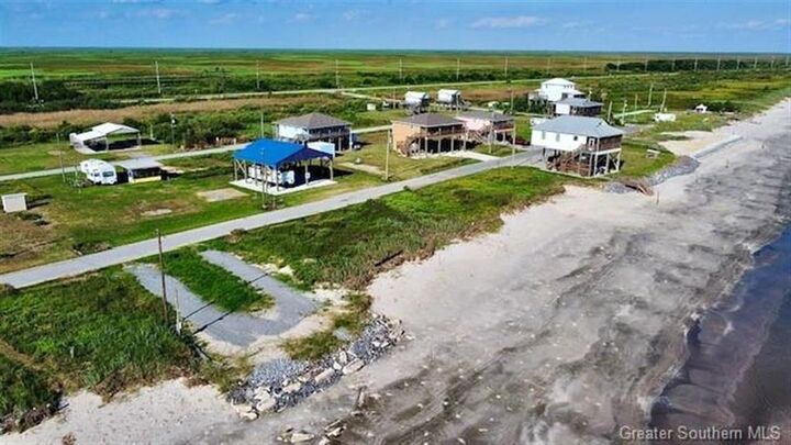 Property Photo: 247 Richard Lane LA 70631