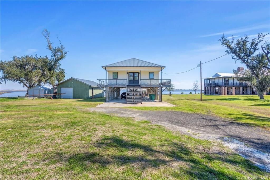 Property Photo: 7109 Port Road LA 70665