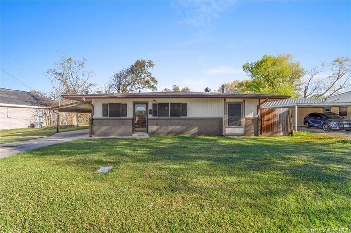 1501 Meadow Drive  Lake Charles LA 70607 photo
