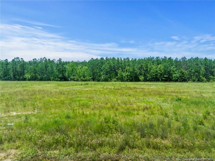 Property Photo: 2799 N White Rose Lane N LA 70611