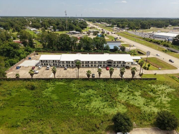 Property Photo:  14590 Highway 165 Highway  LA 70648 