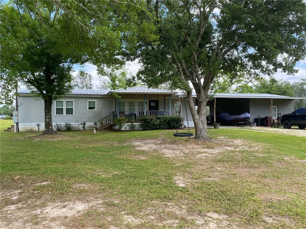 Property Photo: 128 Clifford Felice Road LA 70657