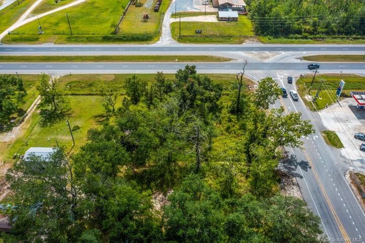 Property Photo: 2623 N Highway 171 Highway N LA 70611