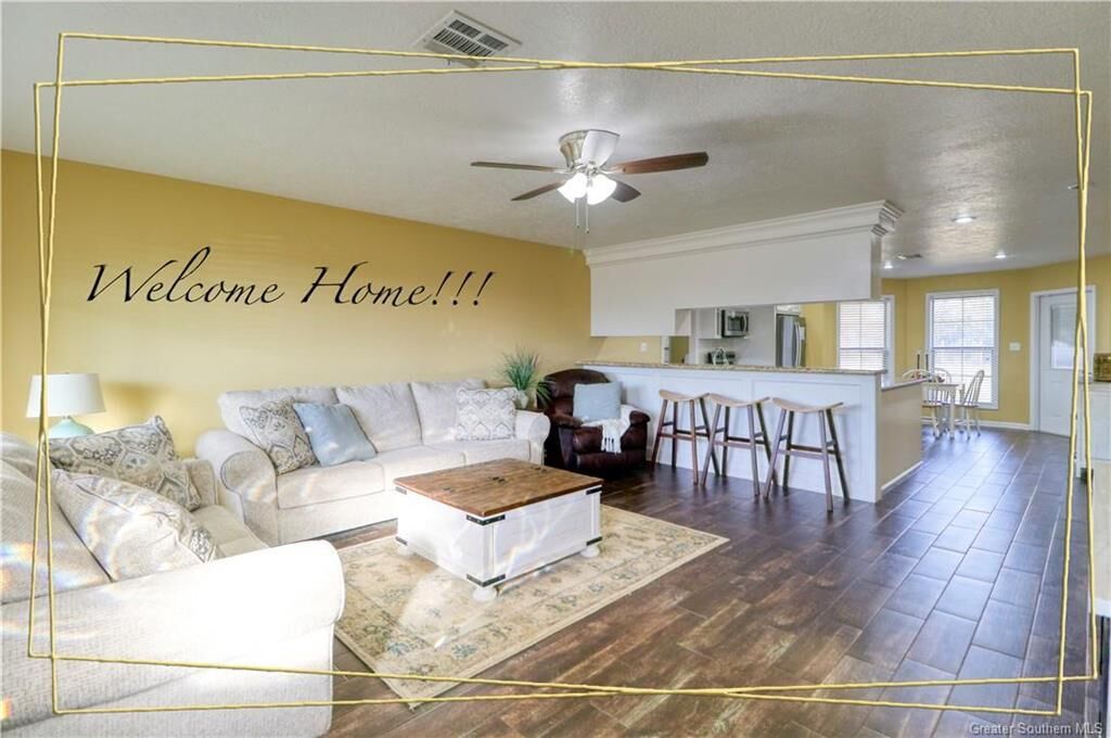 Property Photo:  101 Cassy Drive  LA 70663 
