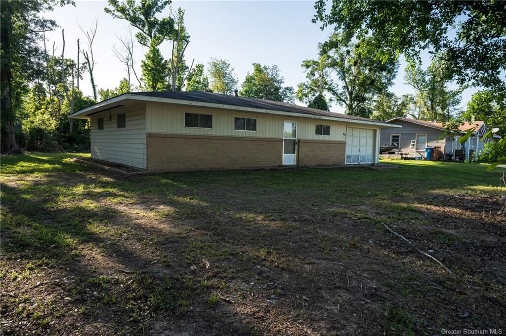 Property Photo: 179 Thelma Lane LA 70611