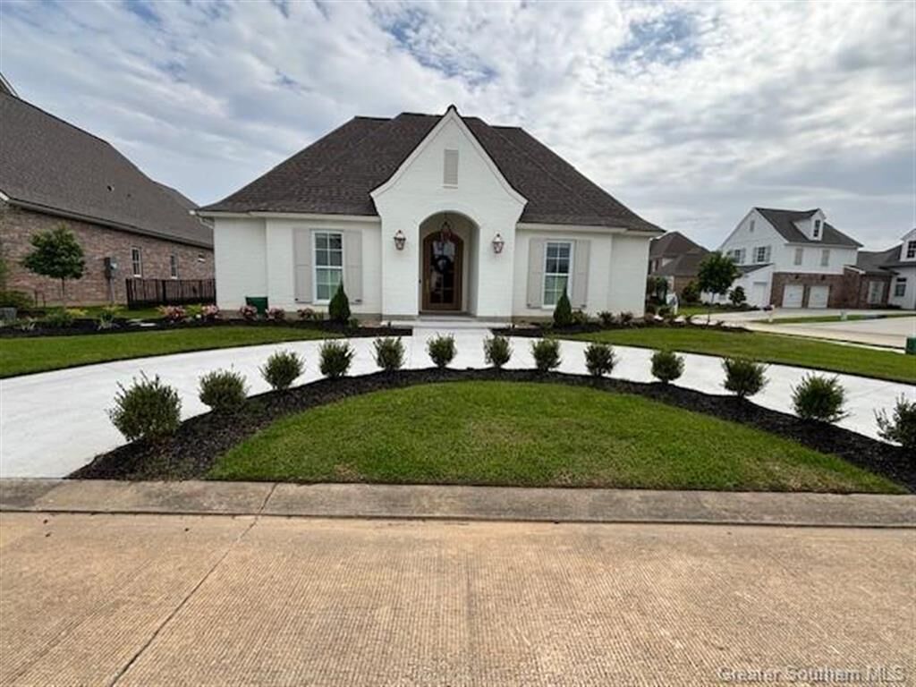 Property Photo: 4123 Oleander Drive LA 70605