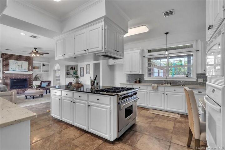 Property Photo: 4108 Magnolia Ridge Drive LA 70605