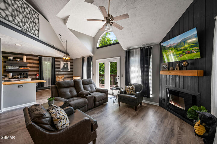 Property Photo: 1727 Brent Hills Boulevard TN 37738