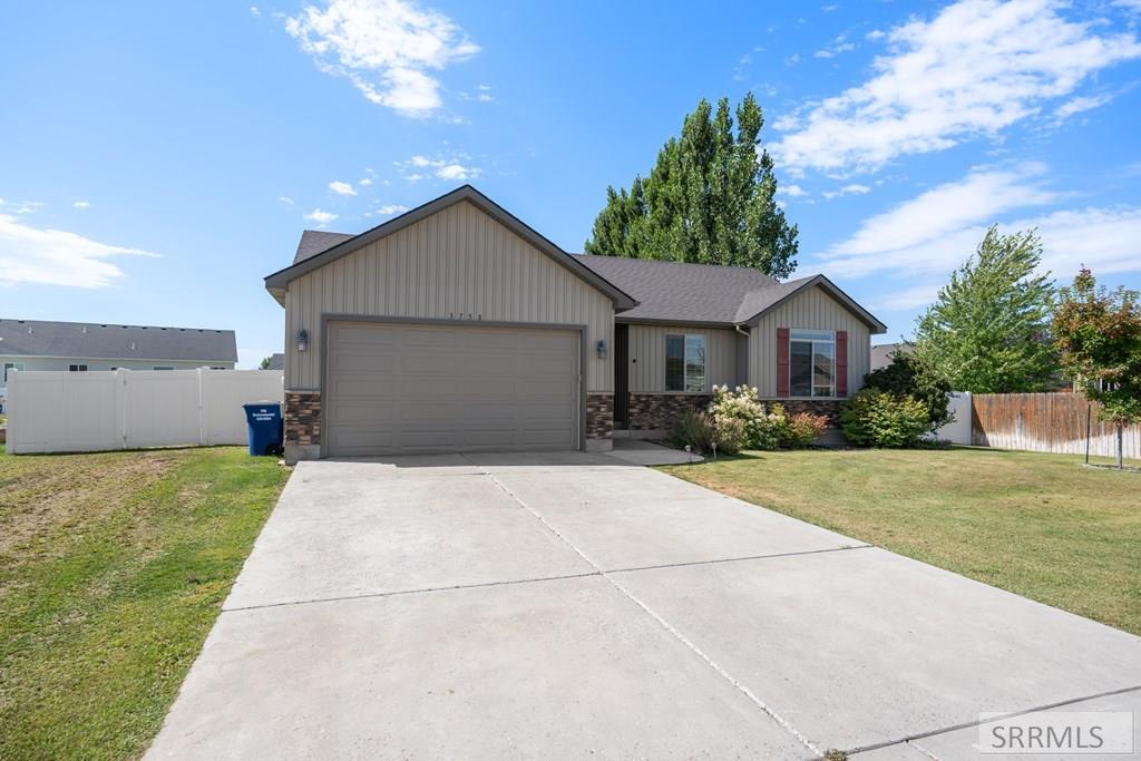 Property Photo:  3758 Slate Drive  ID 83401 
