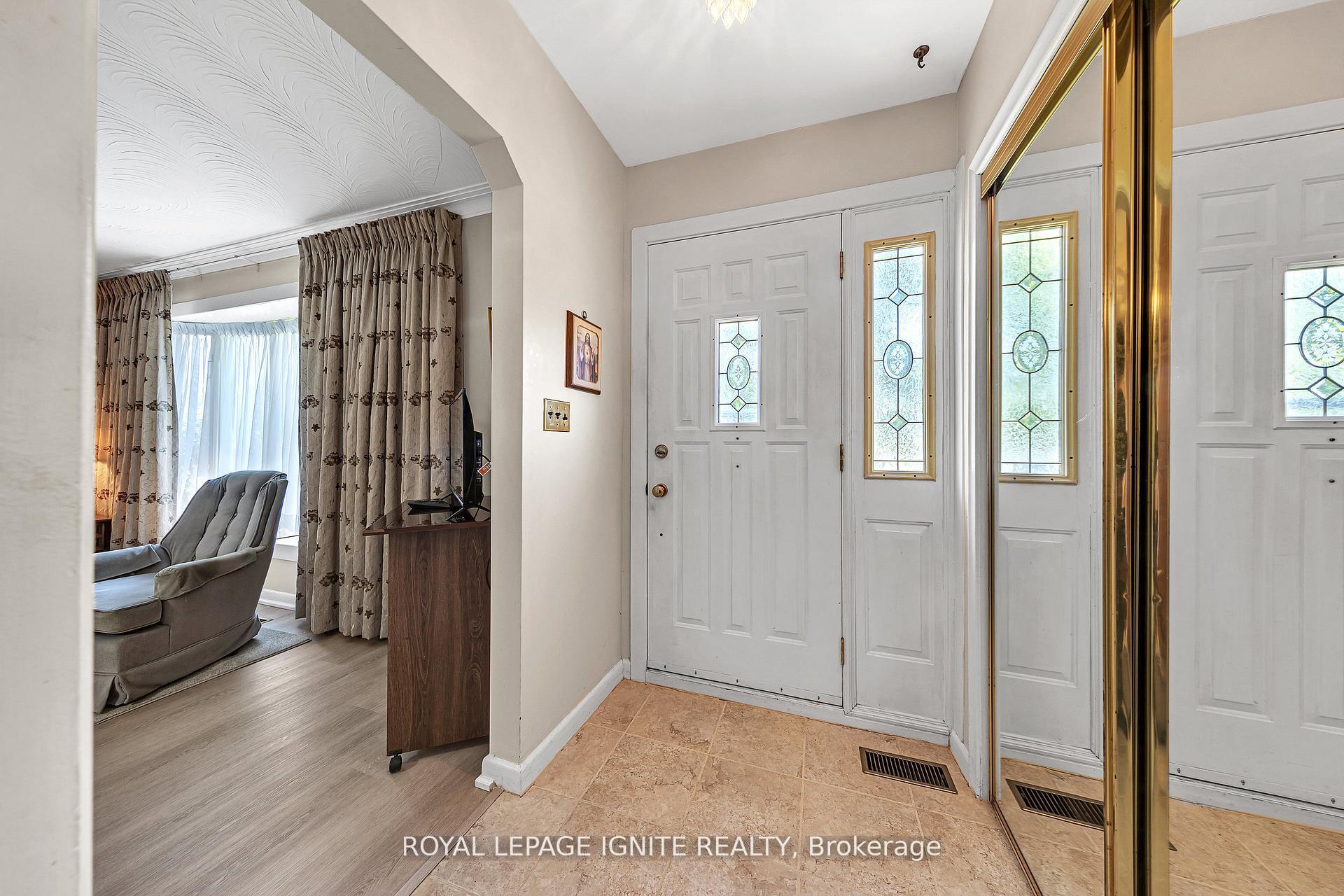 Property Photo: 24 Beran Drive ON M1G 1G1