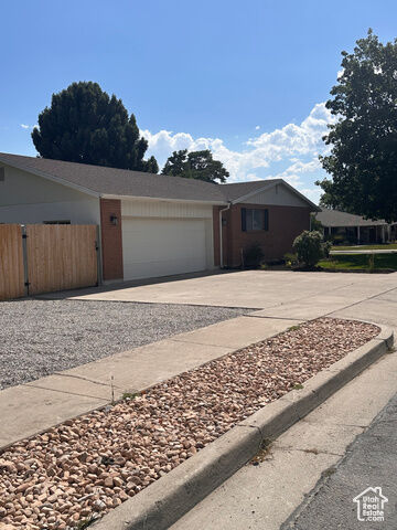 Property Photo: 846 N 60 E UT 84003