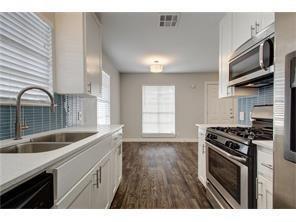 Property Photo: 6205 Hyside Drive B TX 78723