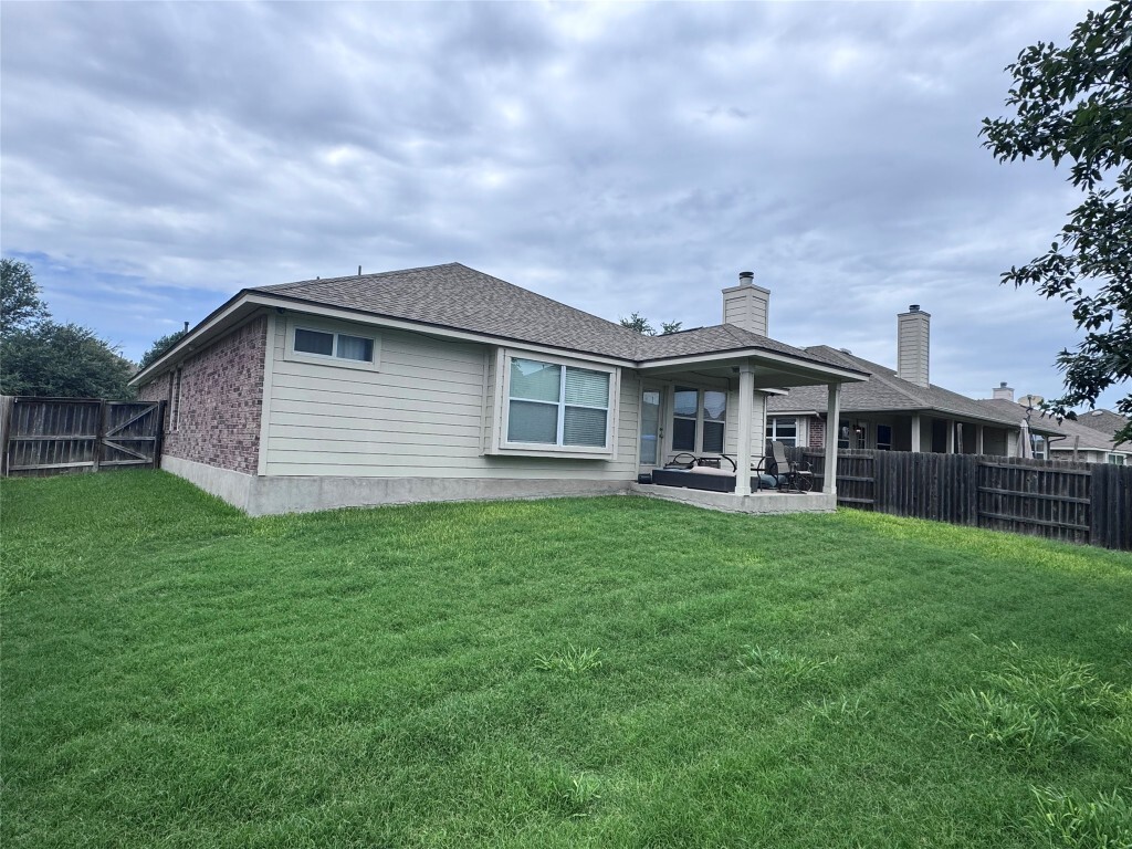 Property Photo:  20816 Kearney Hill Road  TX 78660 