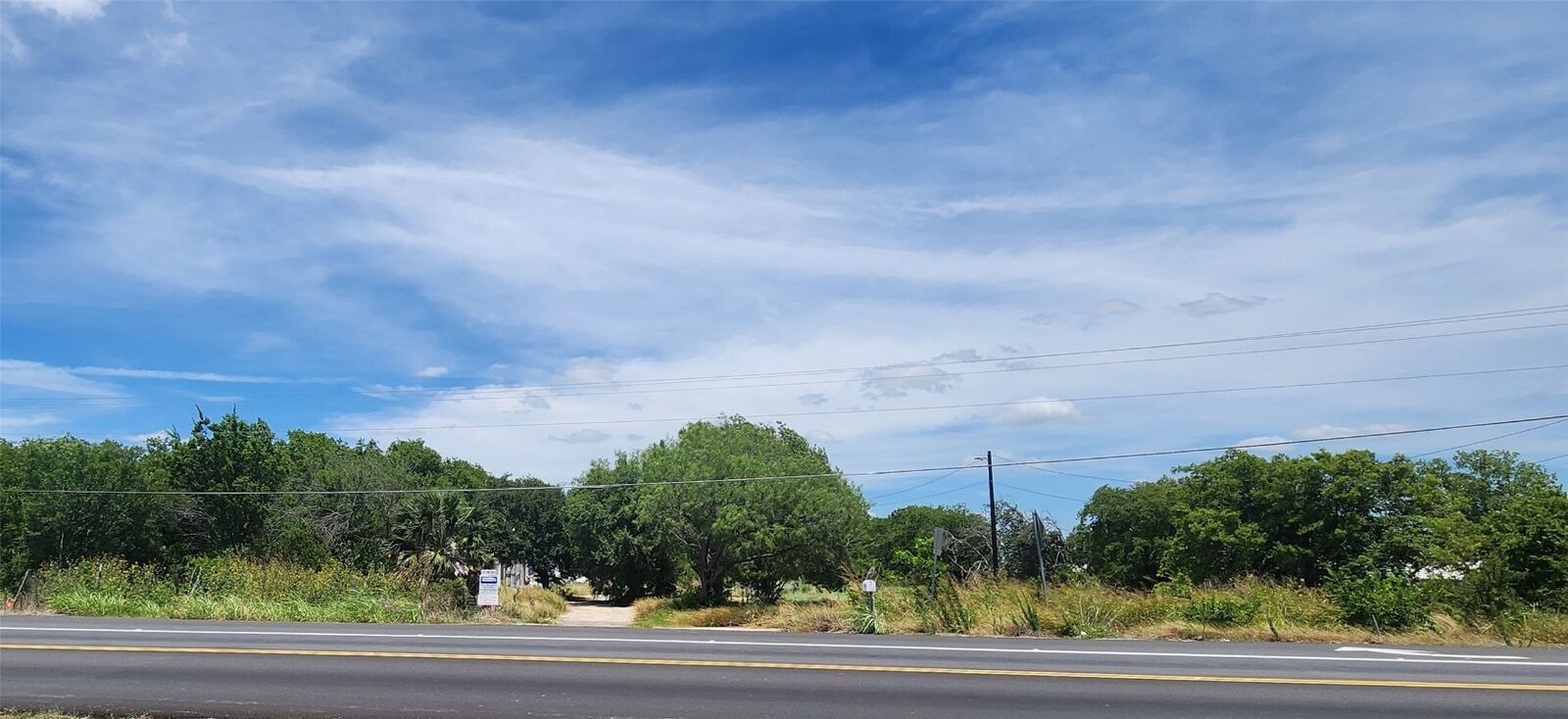 Property Photo: 1451 Bebee Road TX 78640