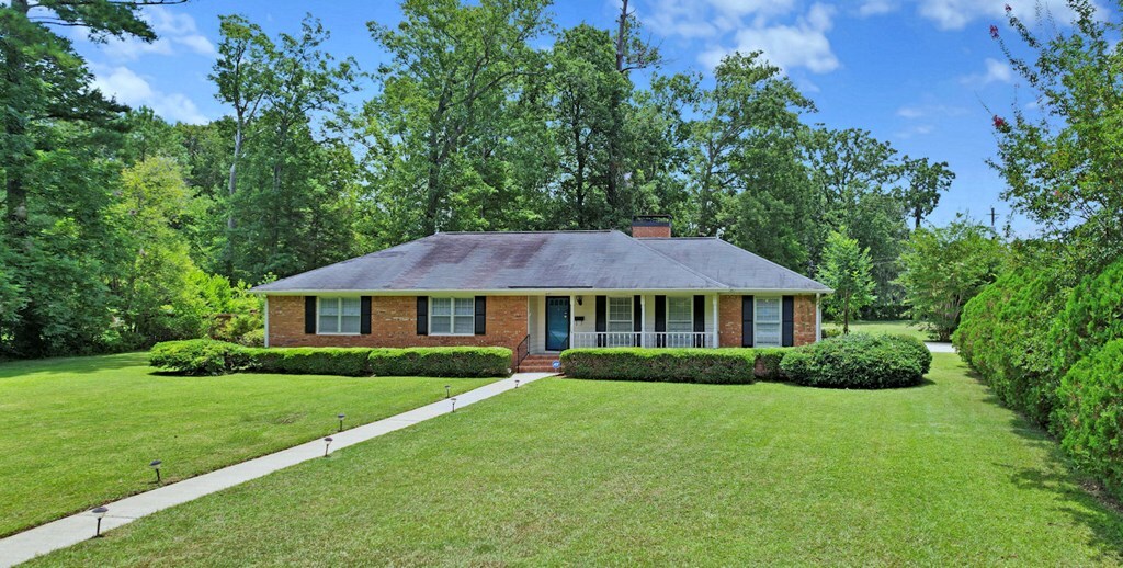 Property Photo: 416 Partridge Drive GA 31707