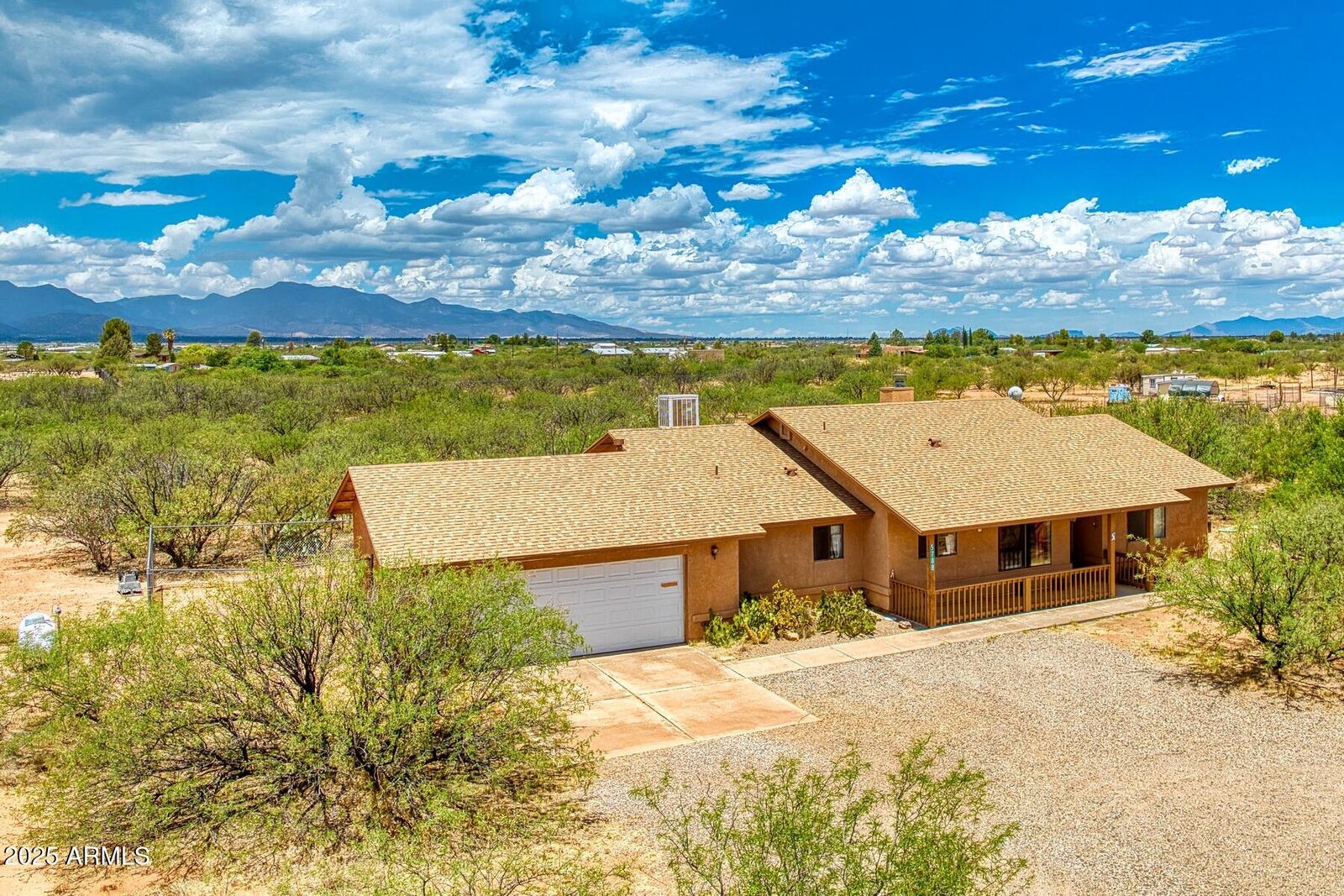 Property Photo: 5788 S Ranch Road AZ 85615