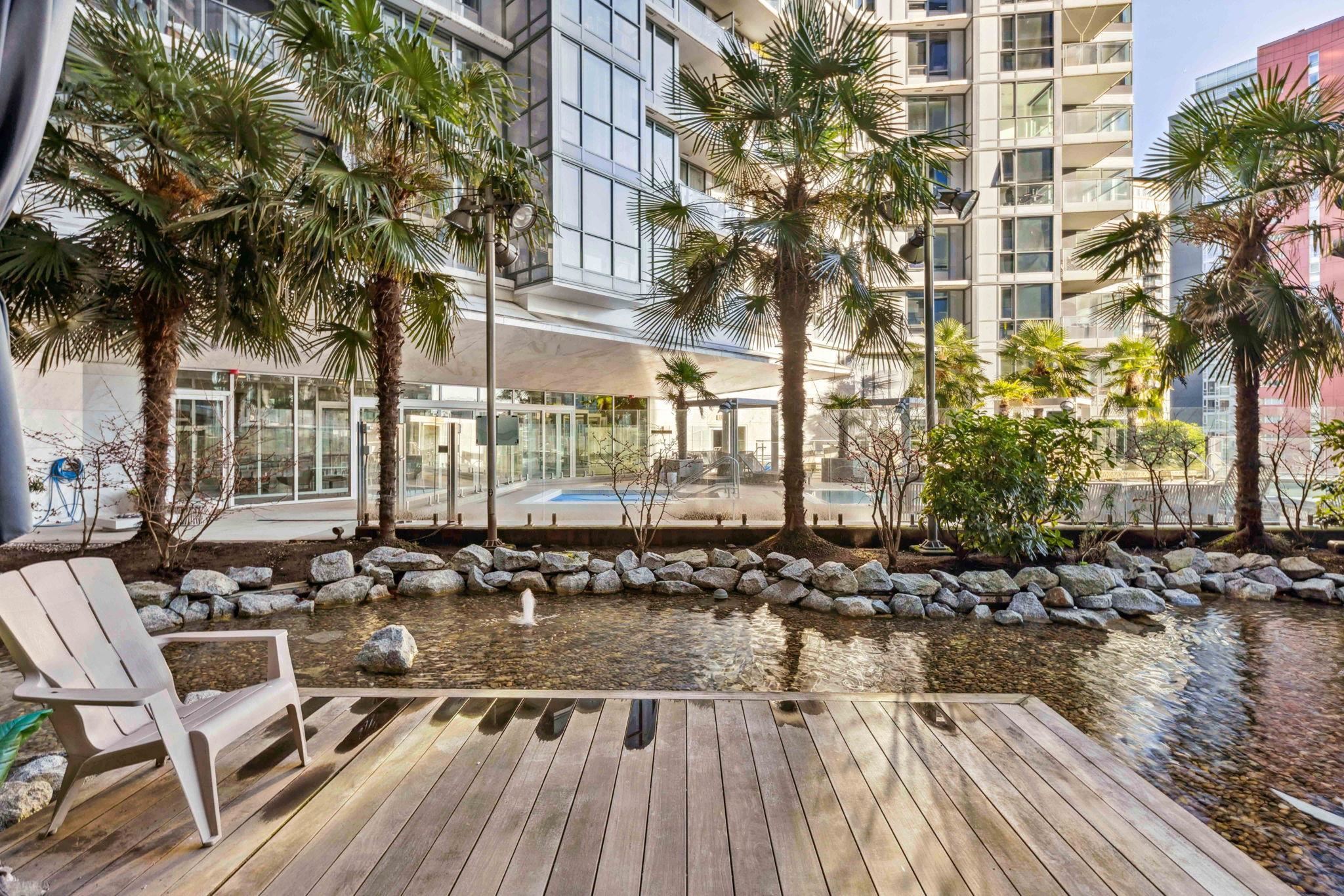Property Photo:  68 Smithe Street 303  BC V6B 0P4 