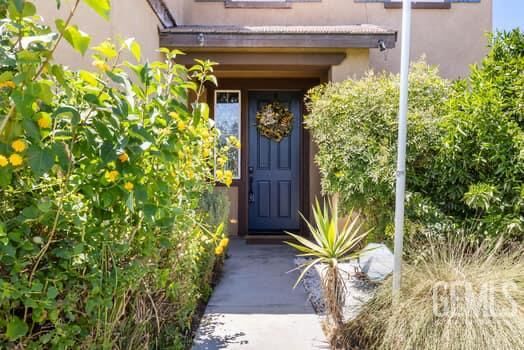 Property Photo: 6615 Virden Drive CA 93313