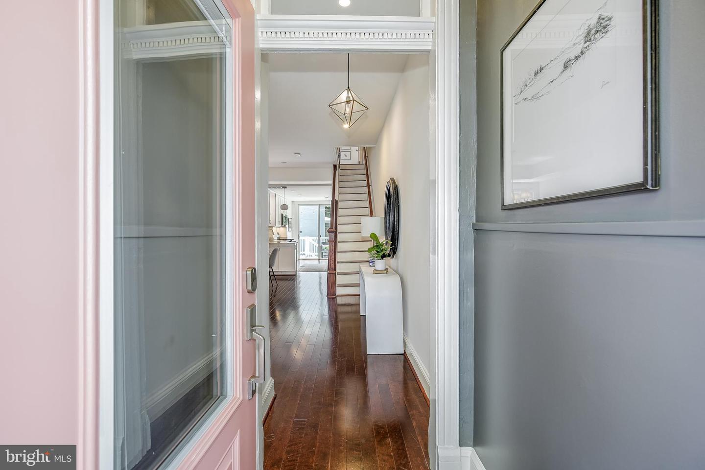 Property Photo: 1503 G Street SE DC 20003