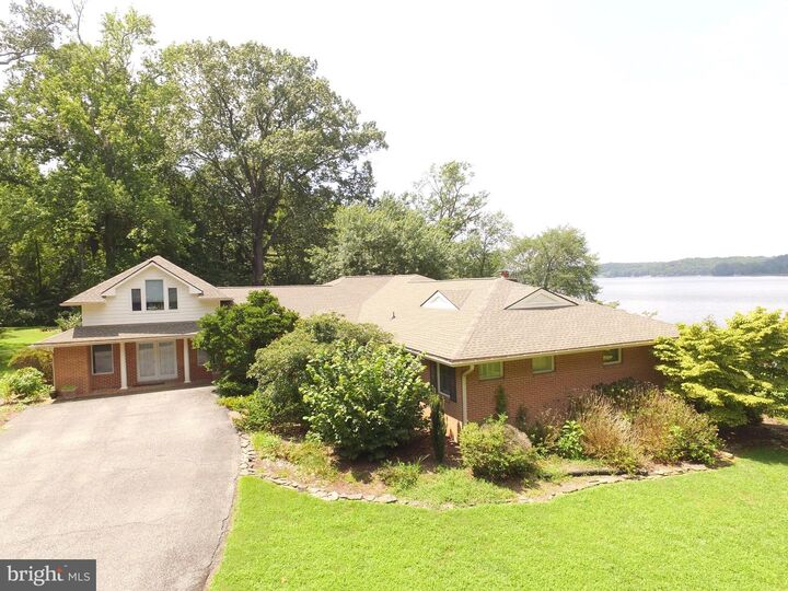 Property Photo: 8451 Potobac Shores Road MD 20677