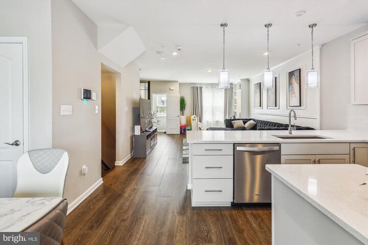 Property Photo:  7047 Fox Glove Lane  MD 21076 