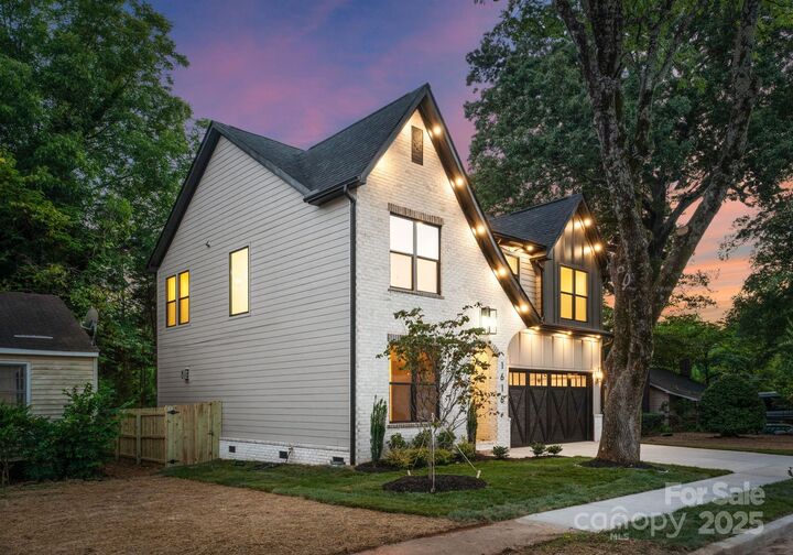 Property Photo: 1616 E 35th Street NC 28205