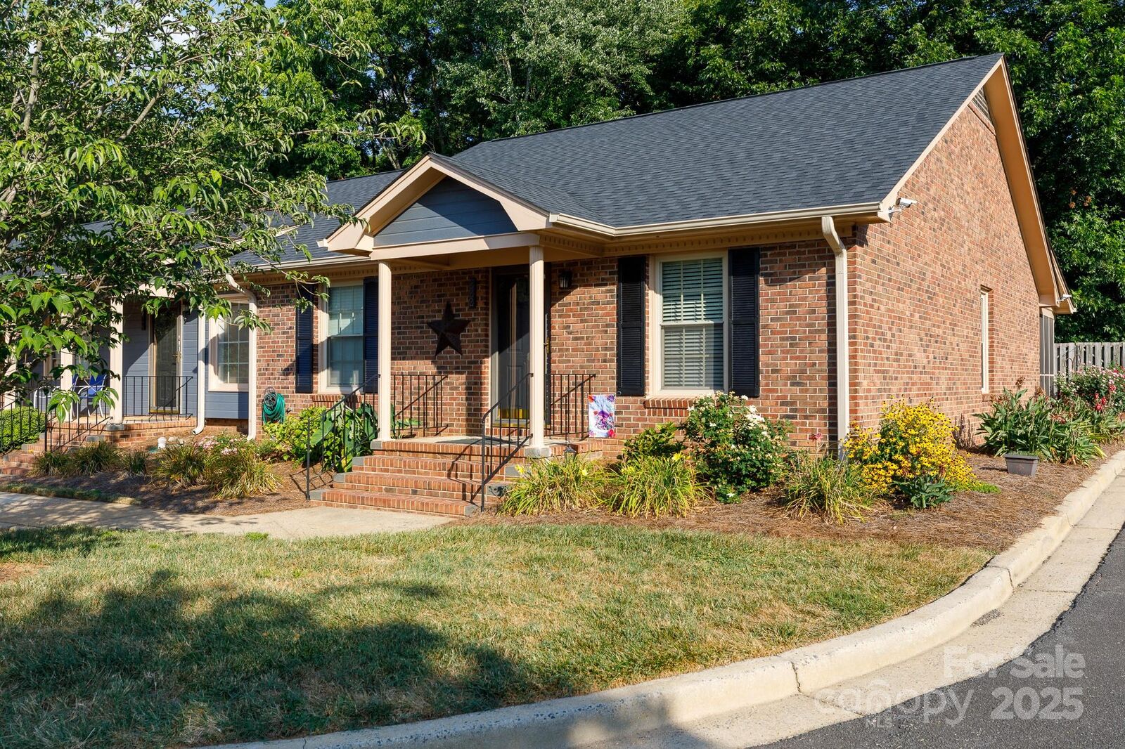 Property Photo:  222 Pointe Circle  SC 29732 