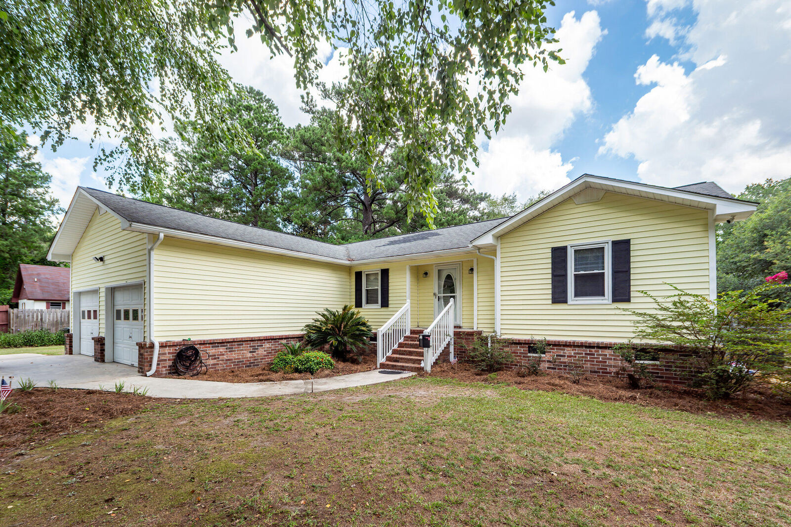 Property Photo: 120 Dorchester Street SC 29472