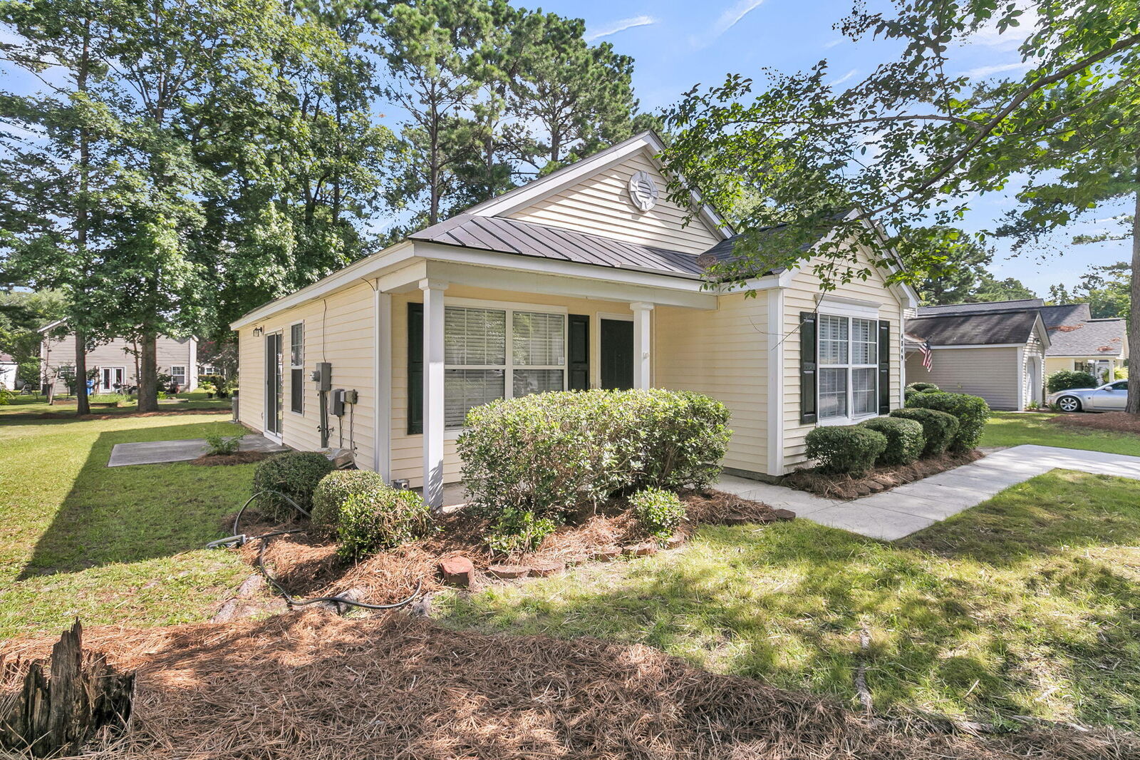 Property Photo: 4849 Hearthside Drive SC 29485