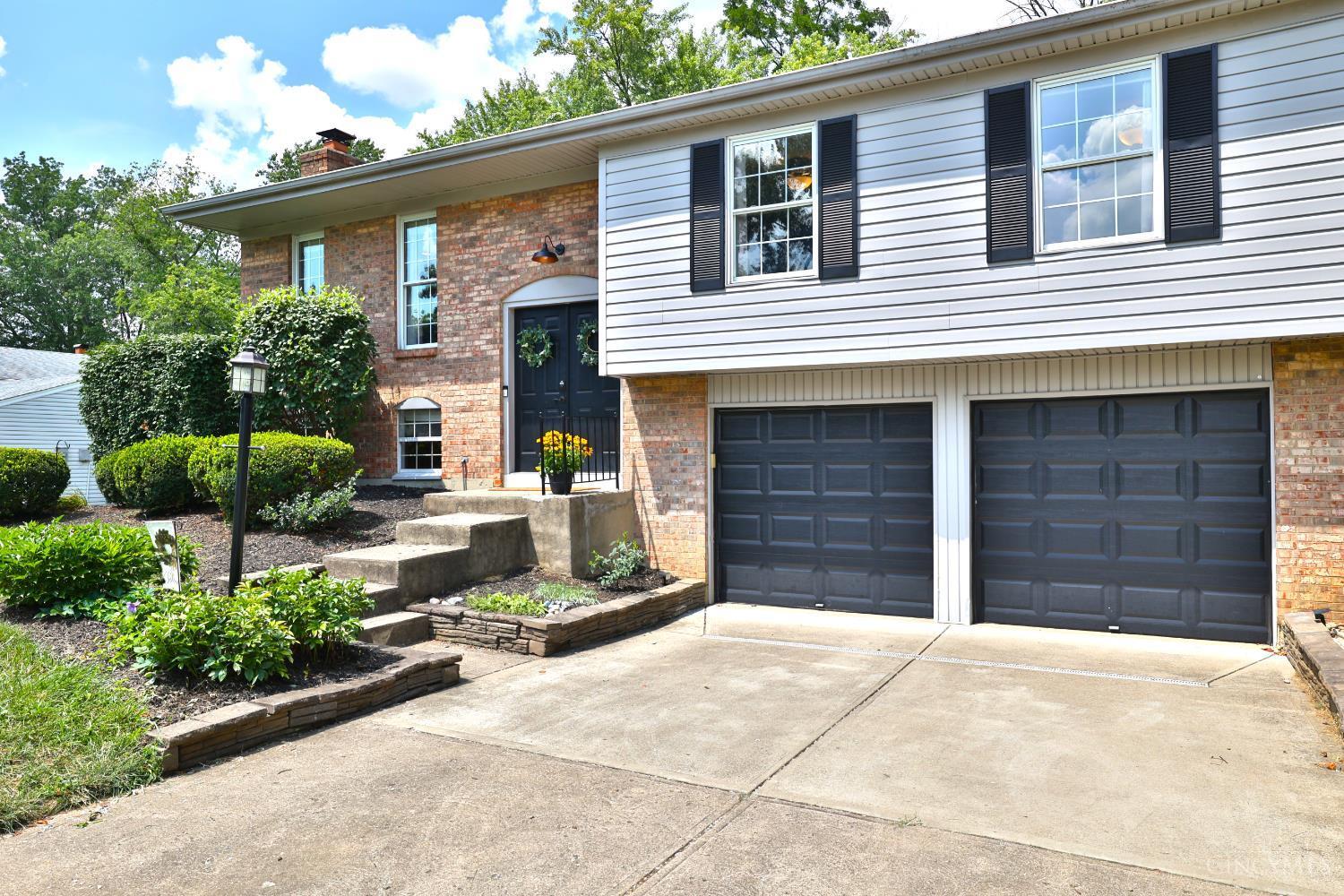 Property Photo:  4132 Fox Hollow Drive  OH 45241 