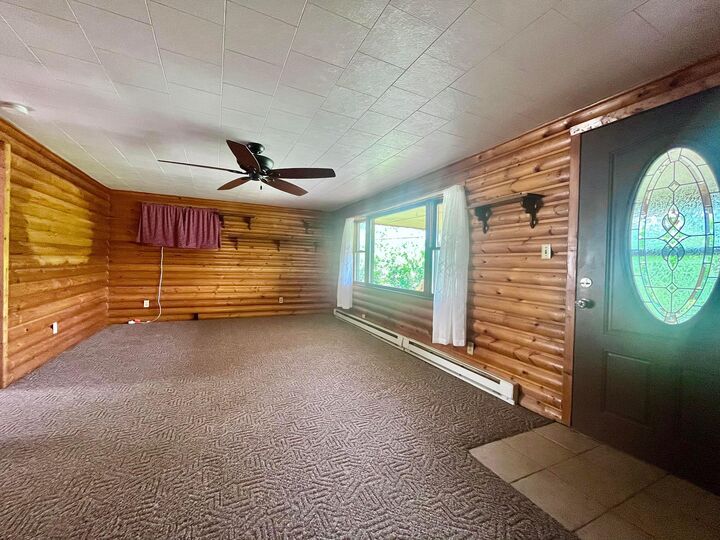 Property Photo: 9815 Old River Road OH 43720