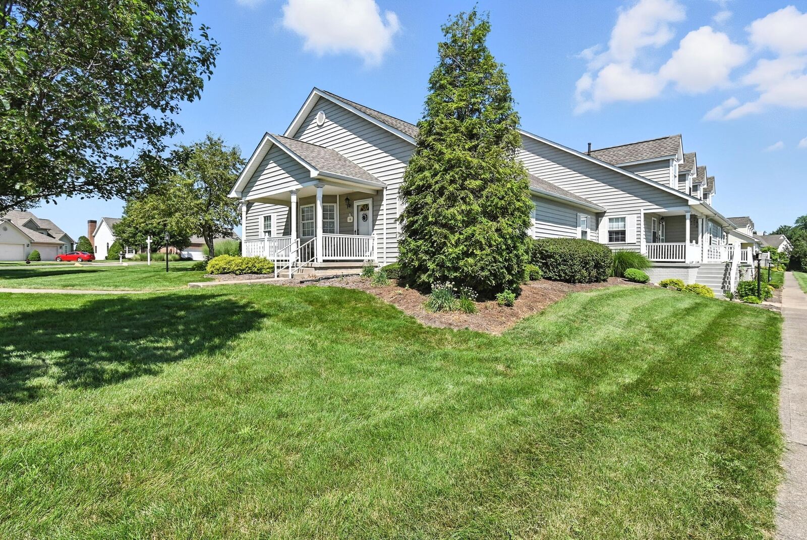 Property Photo: 16 Eagle Drive OH 43050