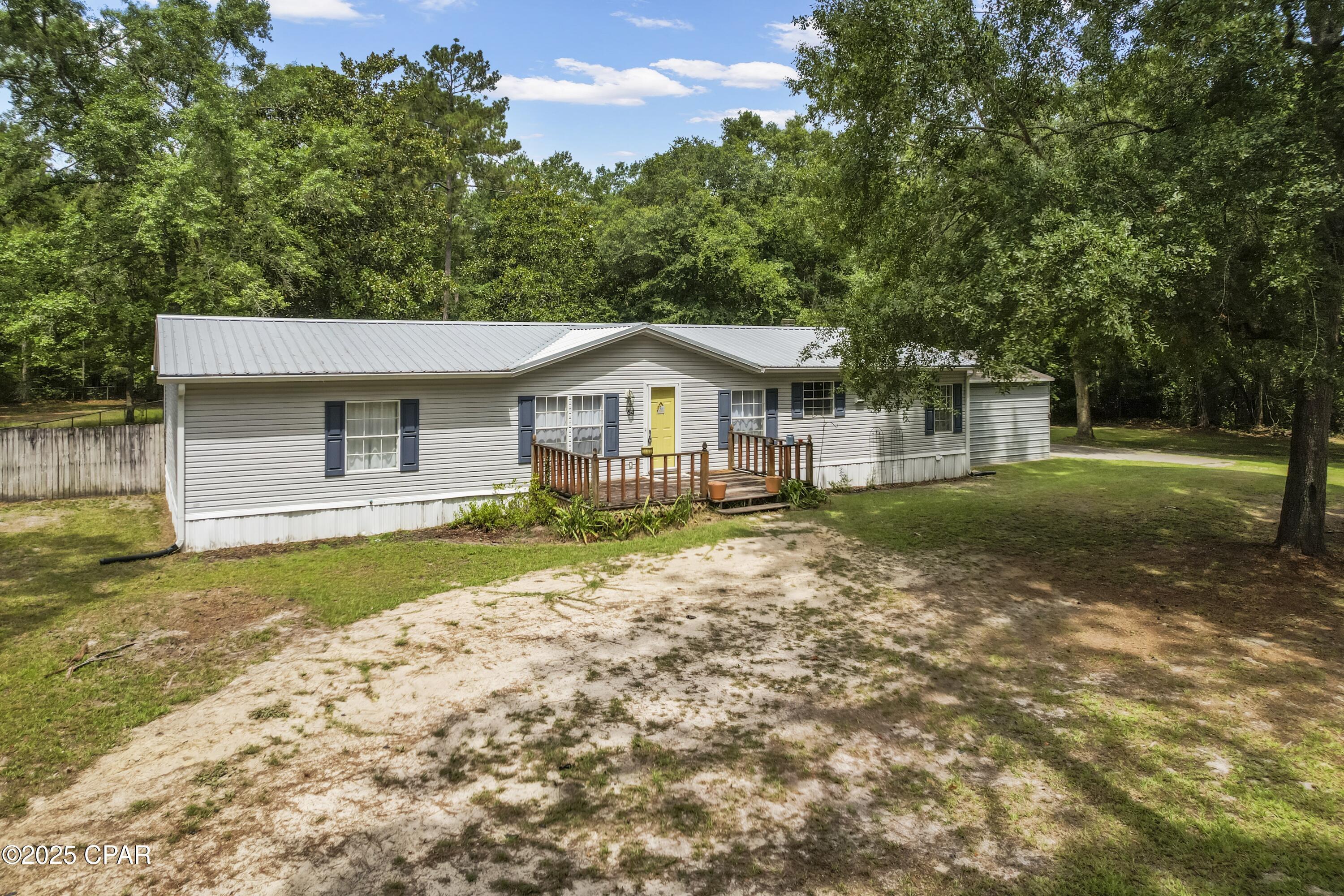 Property Photo:  64 Talquin Hideaway Road  FL 32351 
