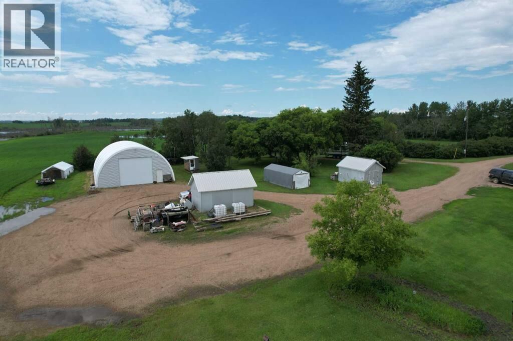 Property Photo: 10317 Township Road 512 AB T0B 2G0