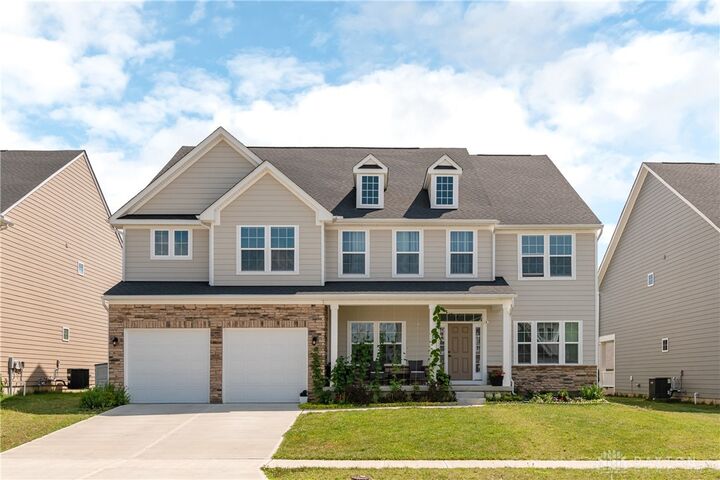 7185 Honeylocust Street  Tipp City OH 45371 photo