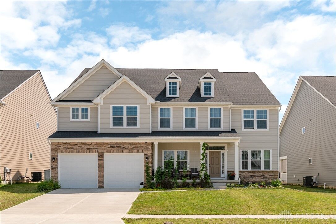 Property Photo: 7185 Honeylocust Street OH 45371