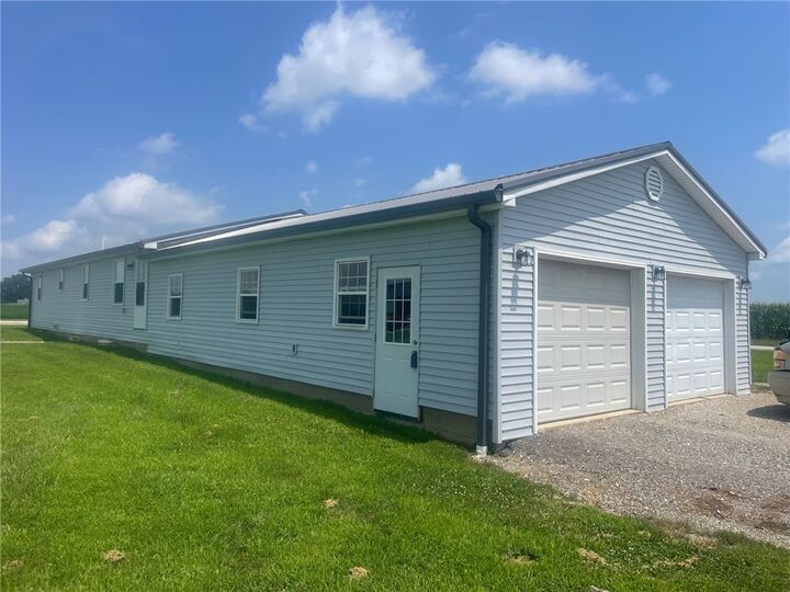 Property Photo:  1273 N 1425th Street  IL 62443 
