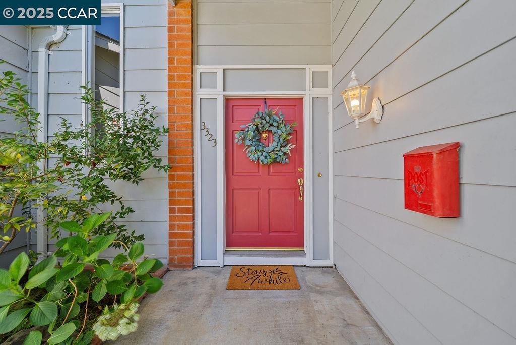 Property Photo: 3323 Withersed Ln CA 94598