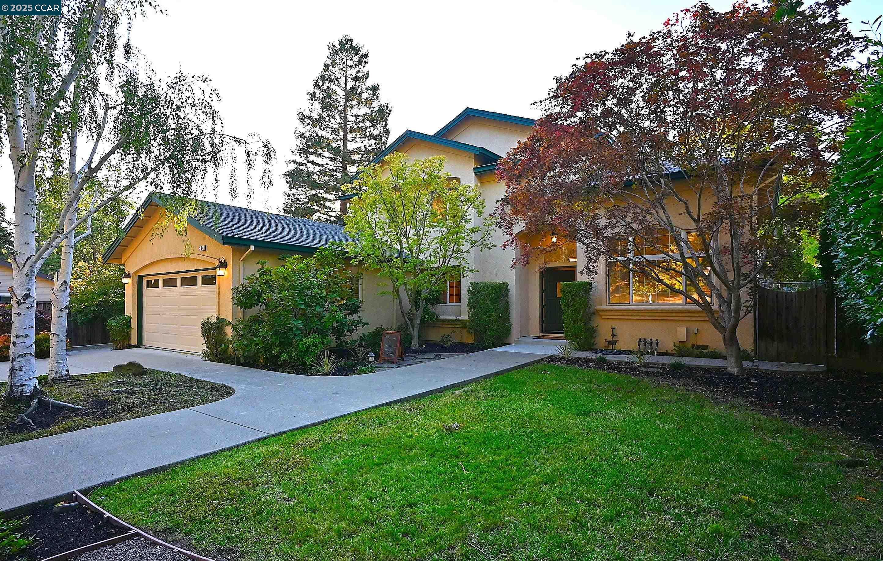 Property Photo:  204 Sequoia Avenue  CA 94595 