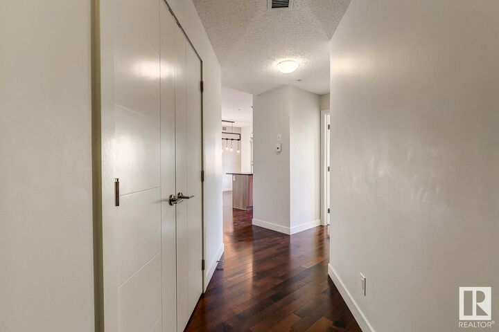 Property Photo:  10523 123 Street NW 407  AB T5N 1N9 