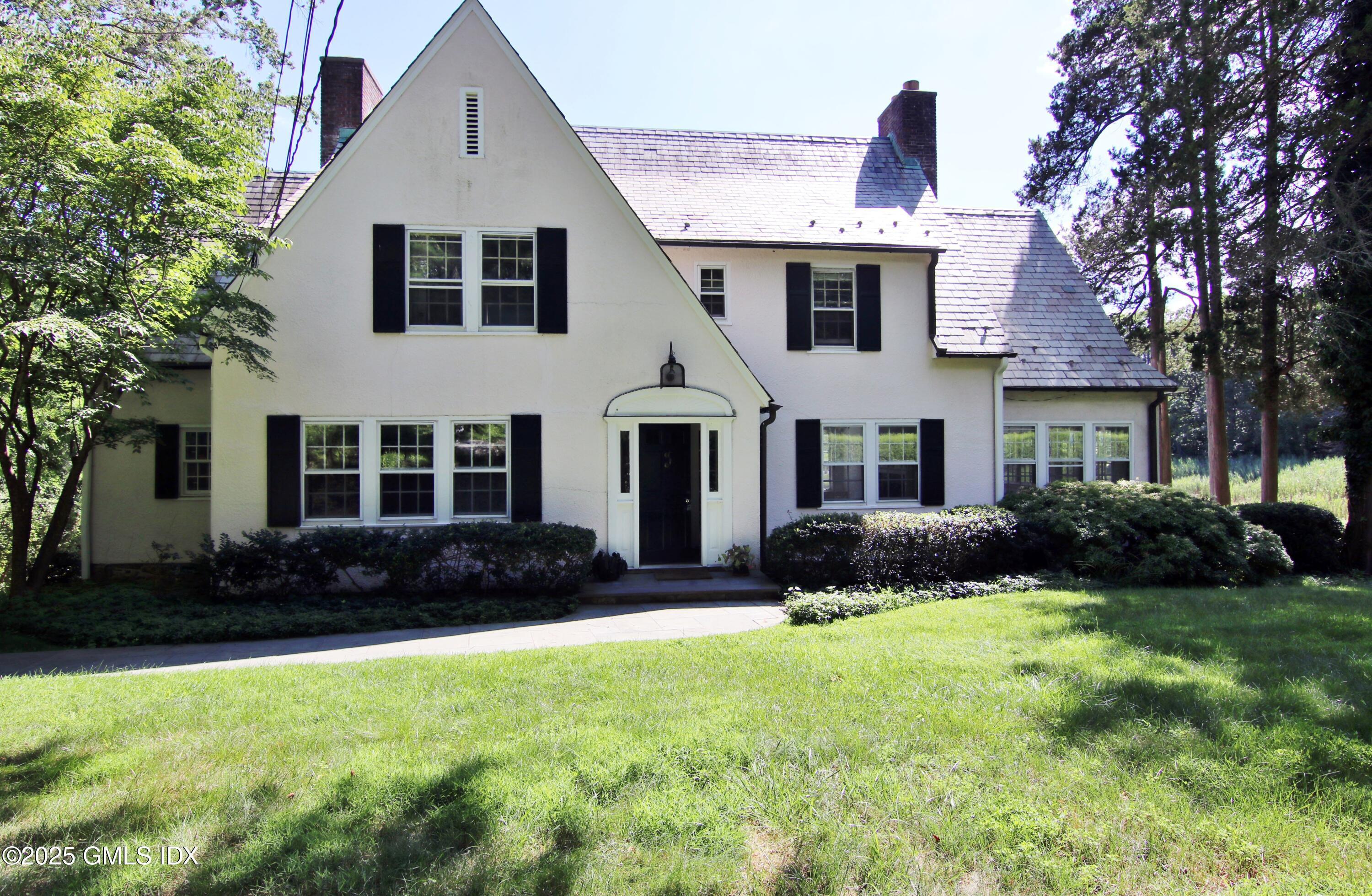 Property Photo: 420 Davis Avenue CT 06830