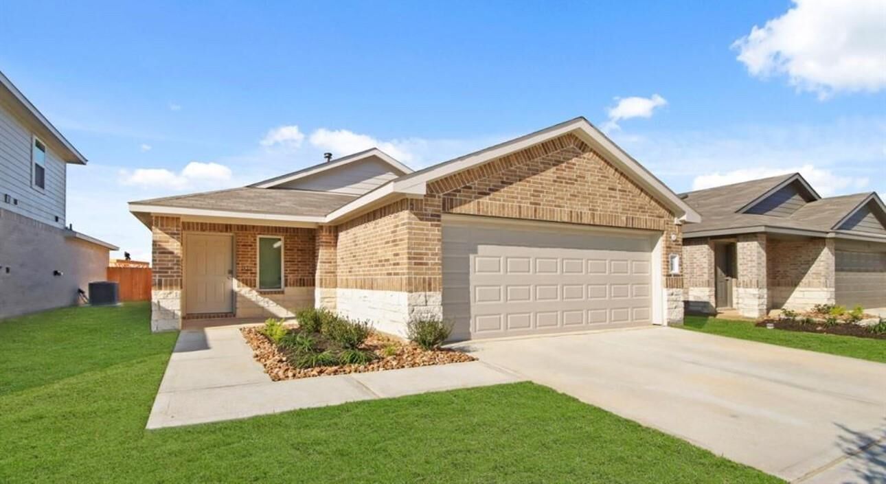 Property Photo:  23815 Hilltop Canyon Lane  TX 77373 