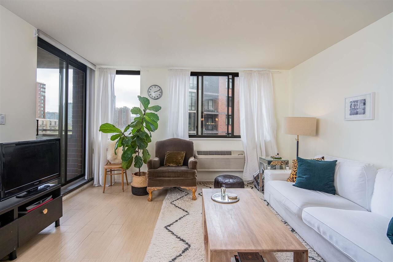 Property Photo: 300 Newark St 5L NJ 07030
