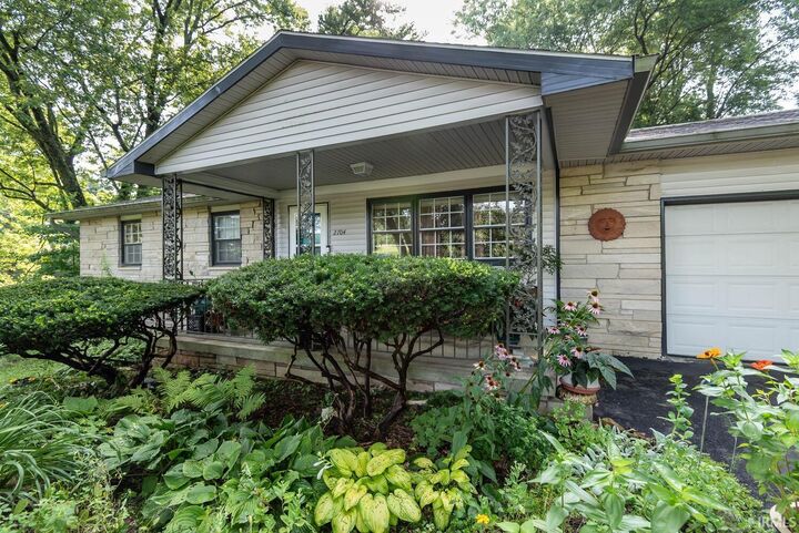 Property Photo: 2704 N Skyline Drive IN 47404