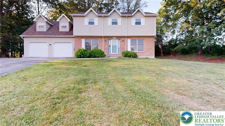 Property Photo:  3063 Old Post Road  PA 18080 