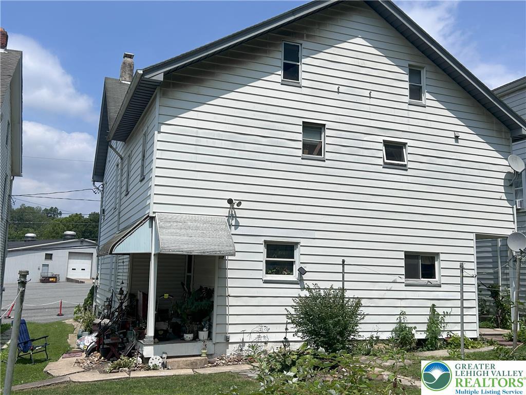 Property Photo: 449 W Church Street PA 18080