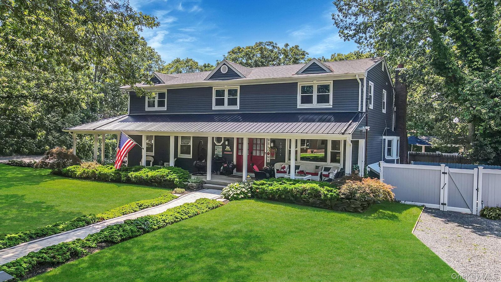 Property Photo:  130 Parkside Avenue  NY 11764 