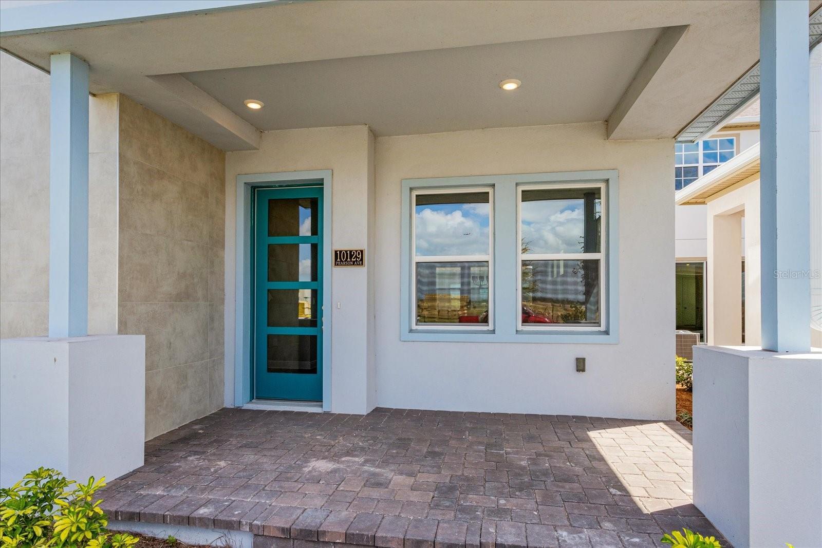 Property Photo: 10041 Peebles Street FL 32827