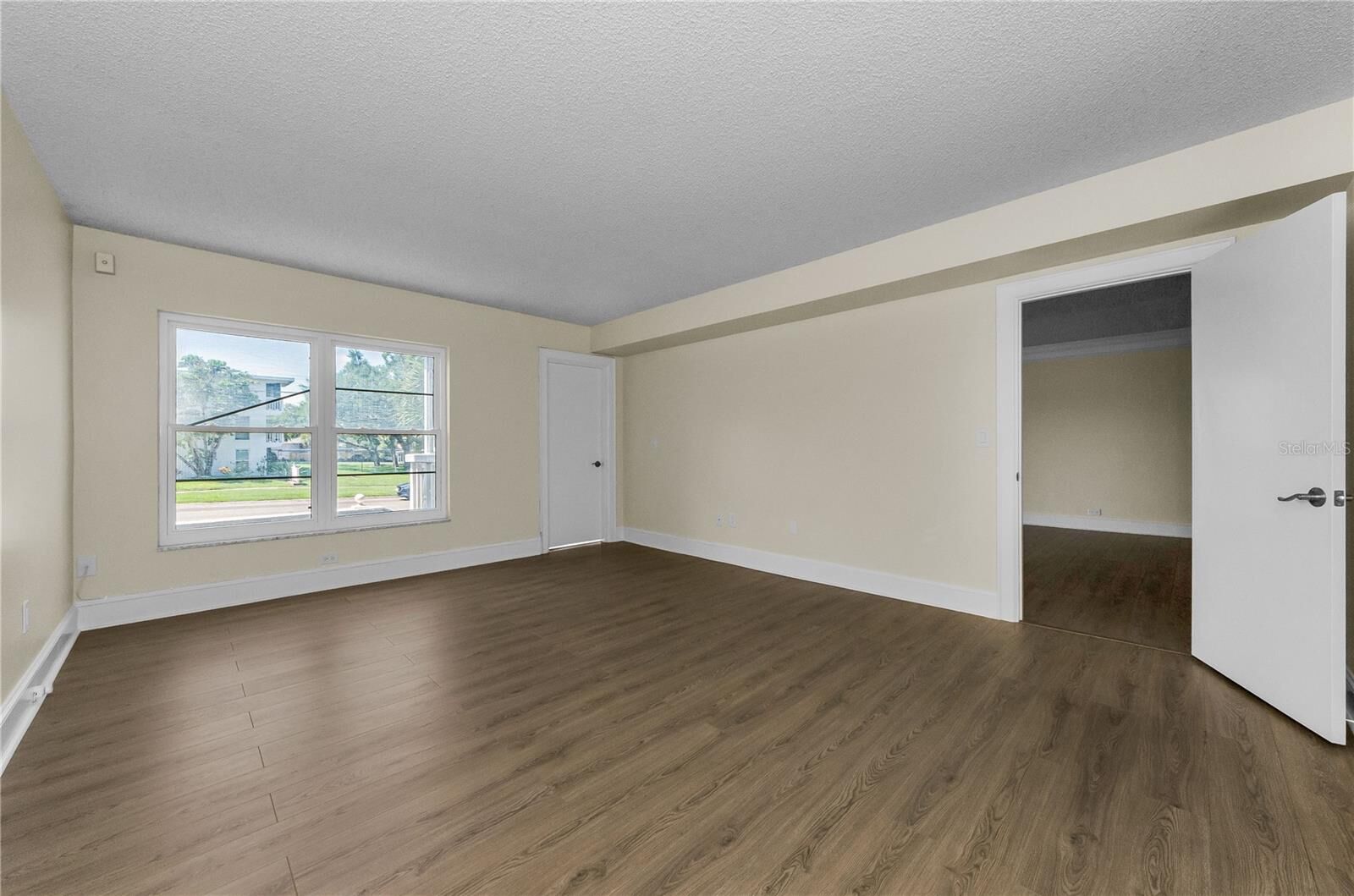 Property Photo:  131 Bluff View Drive 111  FL 33770