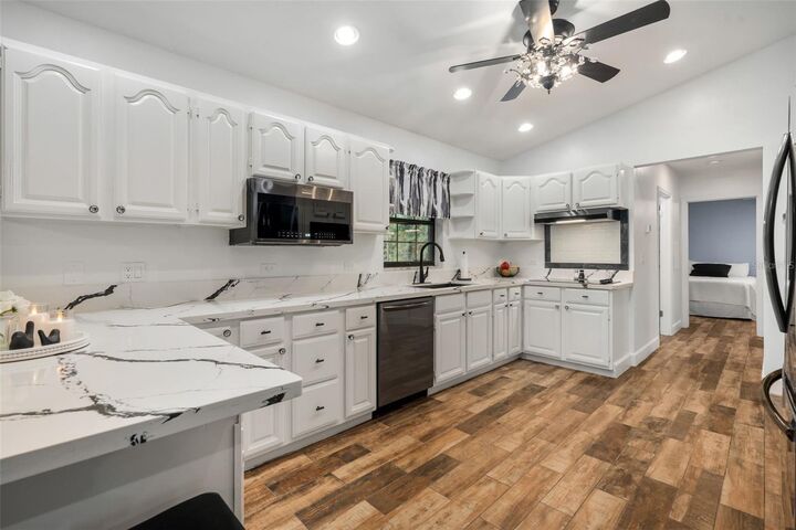 Property Photo: 14825 SW 83rd Terrace FL 32618